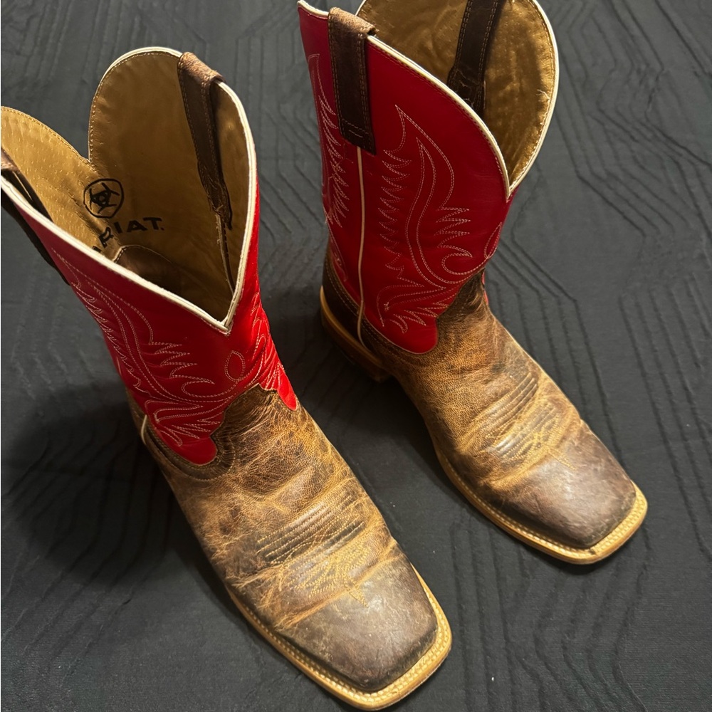 Ariat Men's Bold Red and Distressed Brown Western Boots